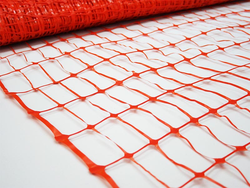 Malla de plást p/cercos y vallados de 1mx50mts- 60 grs - peso: 3kg - 50 a 104 rollos - Naranja