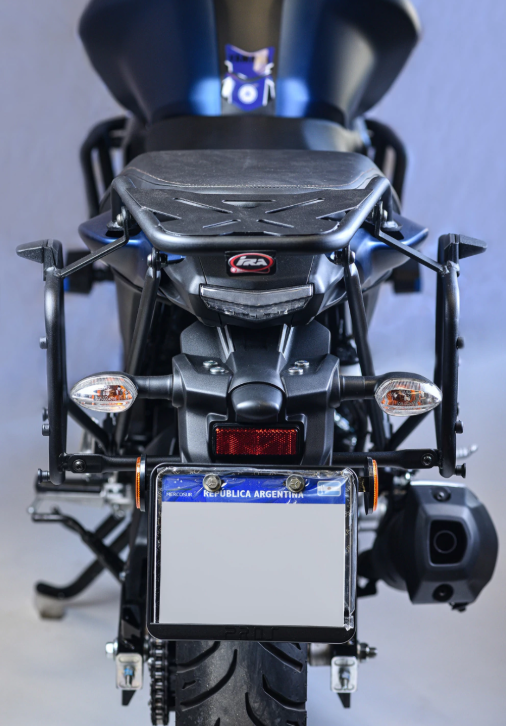 Imagen ilustrativa de PORTA EQUIPAJE TRASERO PBI YAMAHA 150 FZ-S 3.0 (2023/2024) PINT