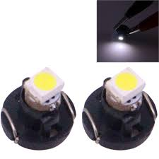 Imagen ilustrativa de T3 1 LED SMD (TAMBIÉN SE PUEDE USAR COMO LÁMPARA PELITO)