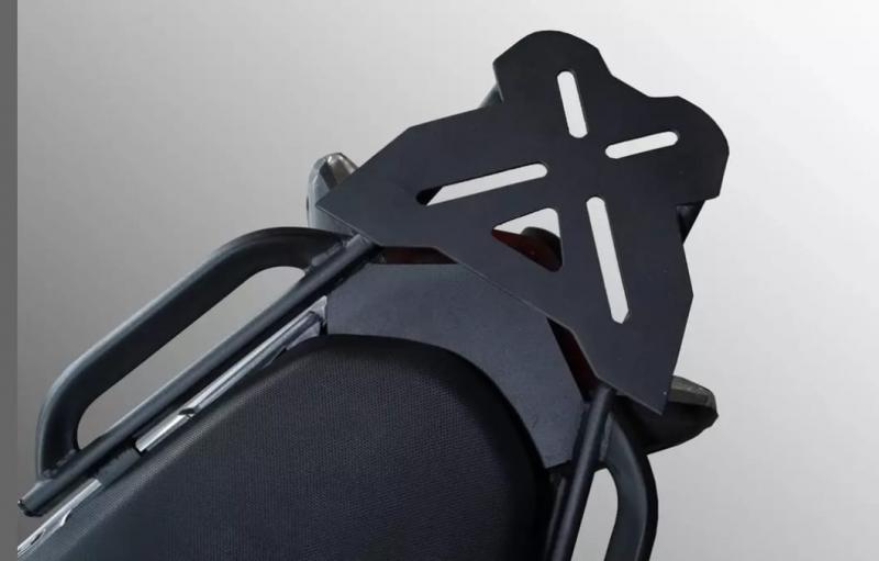 Imagen ilustrativa de PORTA EQUIPAJE TRASERO PBI BENELLI 600 TNT GT PINT.